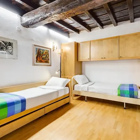 Rustic Apt In Trastevere